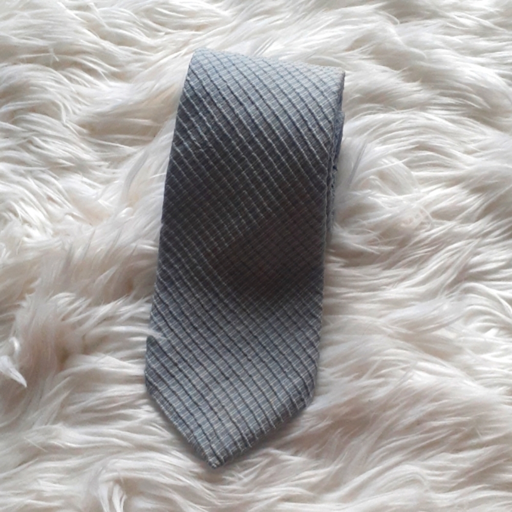 Giorgio Armani Light Blue & Gray Textured Tie